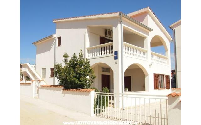 Villa Dubravka - smještaj Vodice Hrvatska