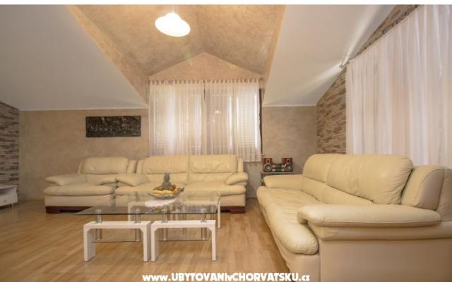 Villa Maky Dino - smještaj Vodice Hrvatska