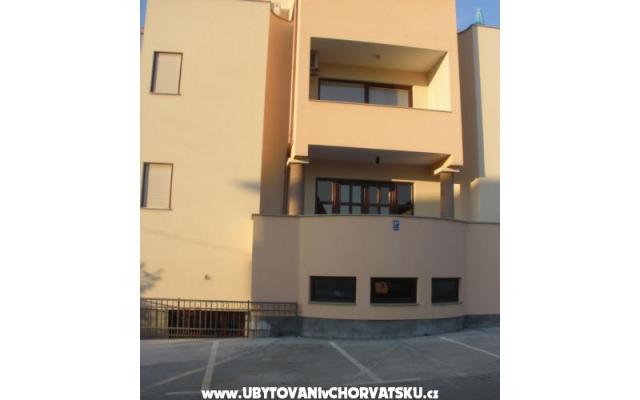 Apartmani Bobi - smještaj Zadar Hrvatska