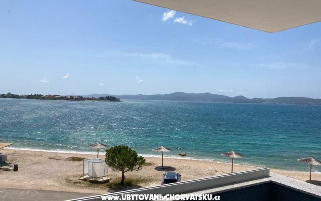 Crowonder Sunny Bay - smještaj Zadar Hrvatska