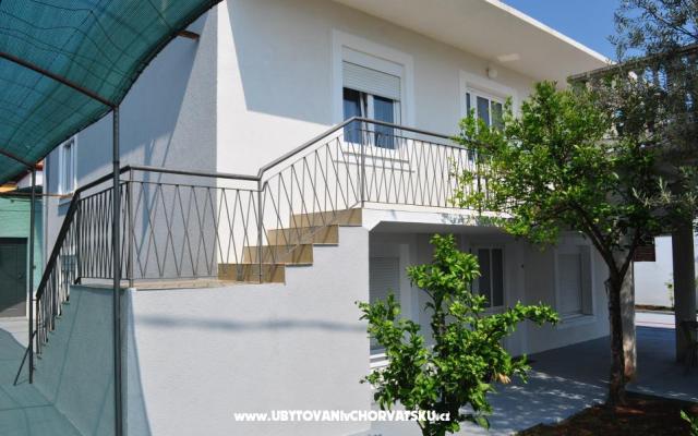 Kuća s bazenom Gaspar - smještaj Zadar Hrvatska