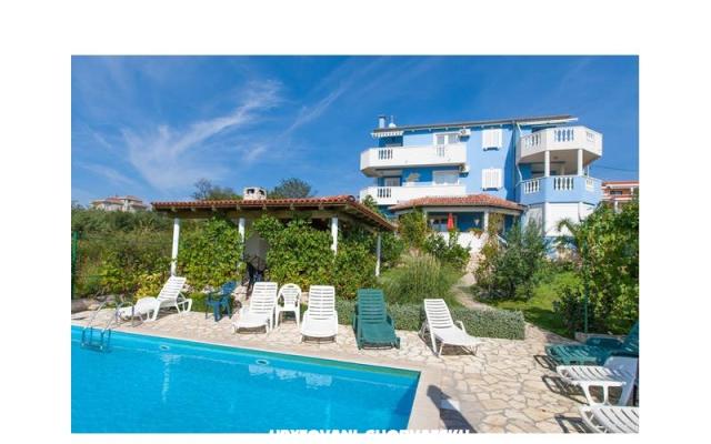 Luton Apartmani - smještaj Zadar Hrvatska