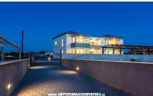 Apartmani Villa More - smještaj Zaton Hrvatska