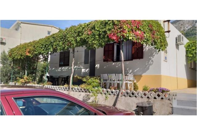 Apartmani Ena - smještaj Živogošće Hrvatska