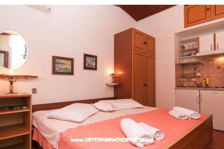 Apartmani dominovic-Mladinov  – foto 13