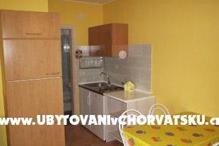 Apartmani Goga PROMAJNA – foto 8