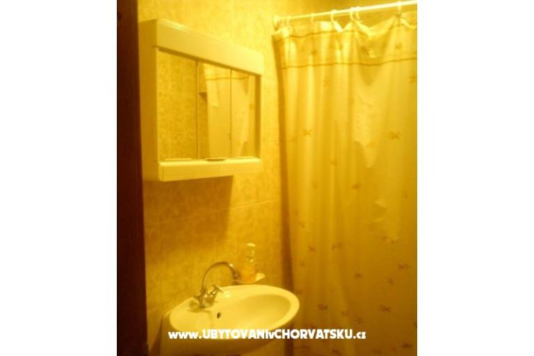 Apartmani Krvavica – foto 10