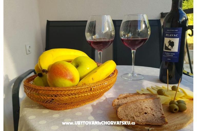 Apartmani Krvavica – foto 14