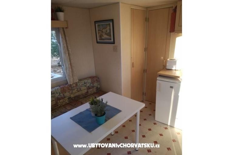 Mobile Kuća Maroon – foto 12