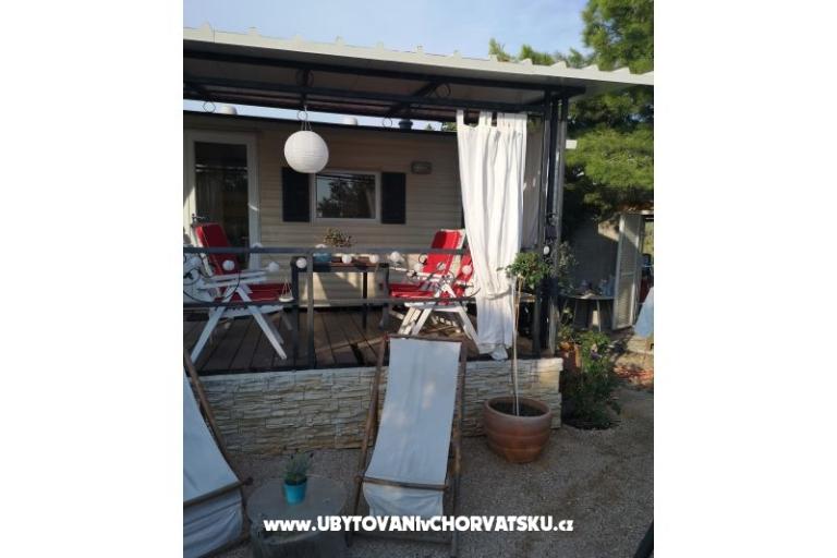 Mobile Kuća Maroon – foto 9