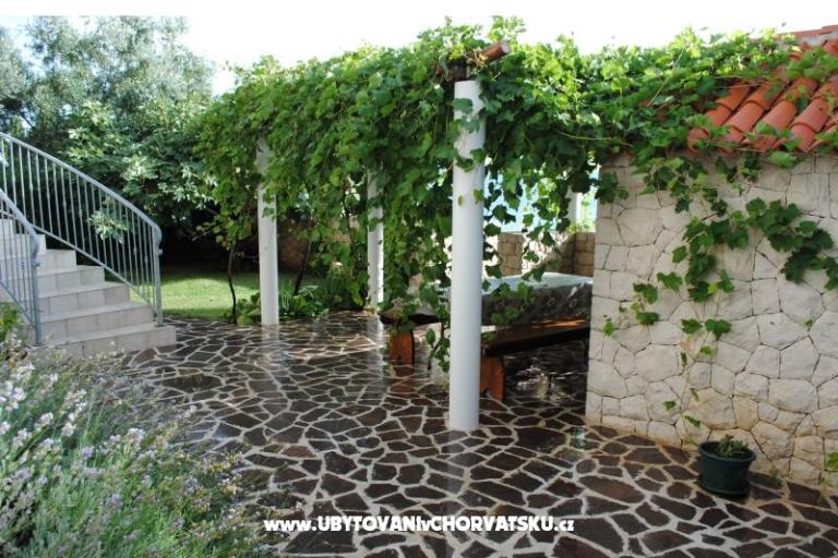  Bibinje Apartmani Cinthija – foto 12
