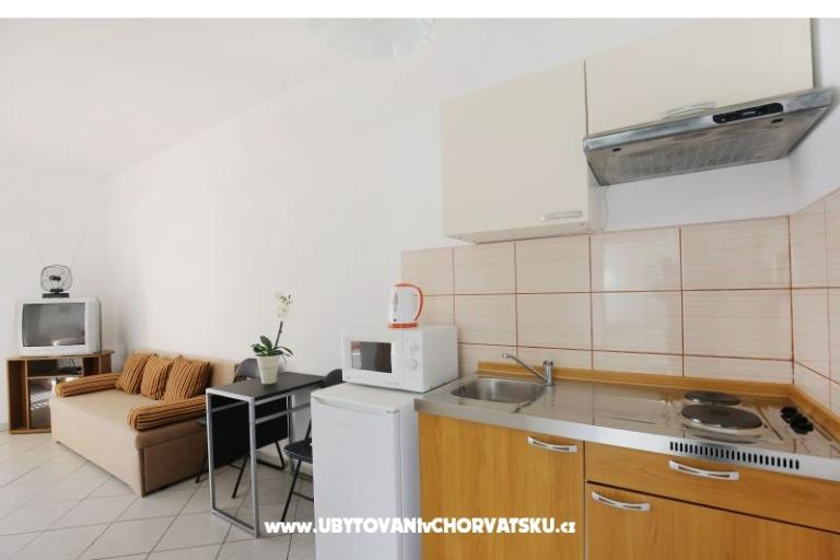 Apartmani First row to the sea – foto 17
