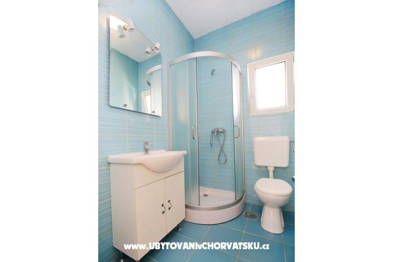 Apartmani First row to the sea – foto 18