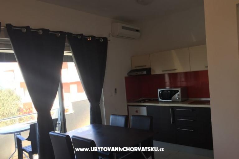 Apartmani Neli – foto 11
