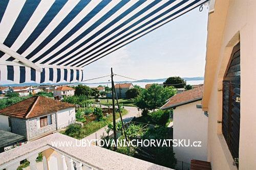 Apartmani Žrvnar – foto 7