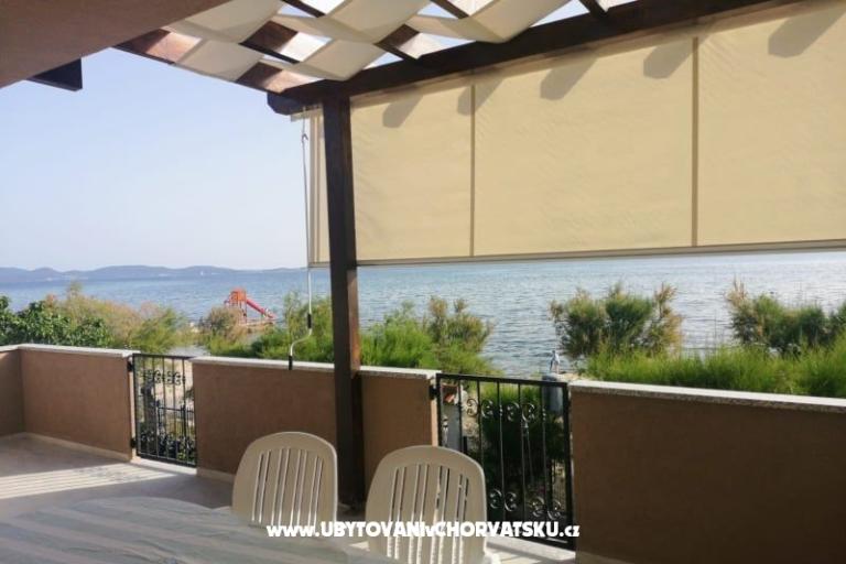 Apartmani na plaži – foto 5