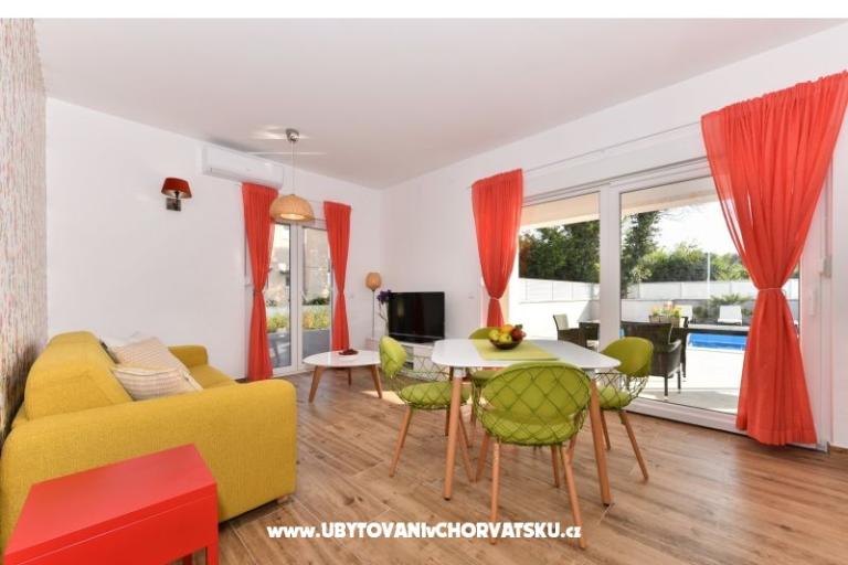 Crowonder Harbor willa u Polki – foto 3