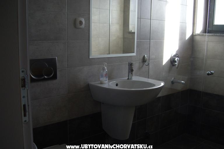 Apartmani Nives – foto 12