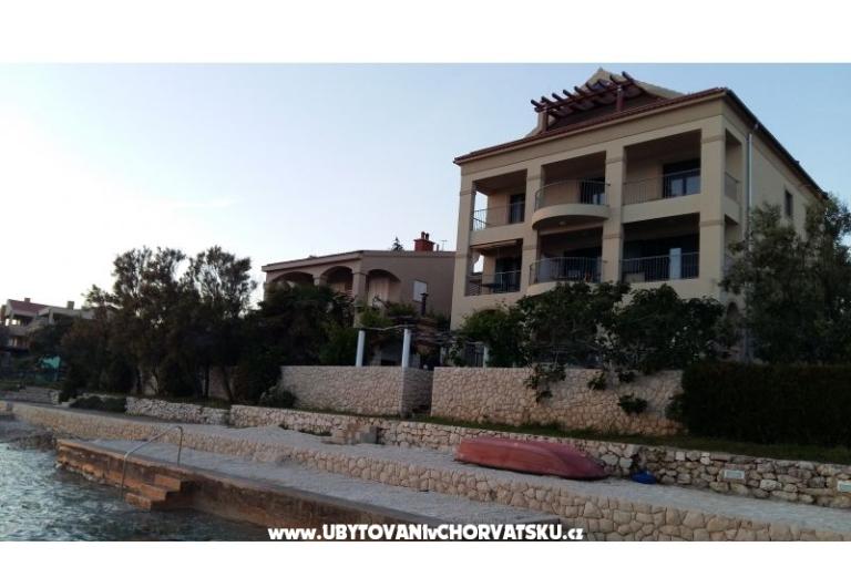 Apartmani Nives – foto 7