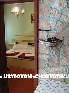 Apartmani Alaska & Nikolina – foto 6