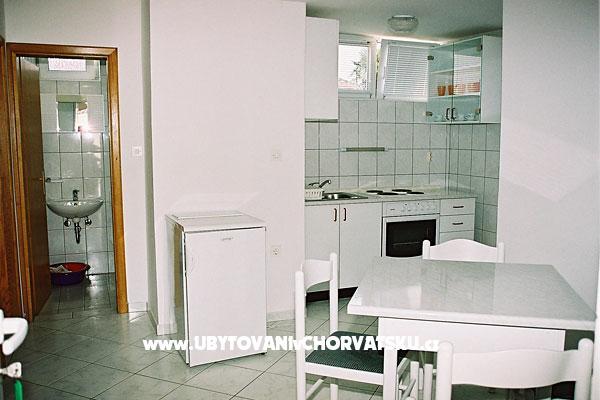 Apartmani Alaska & Nikolina – foto 8