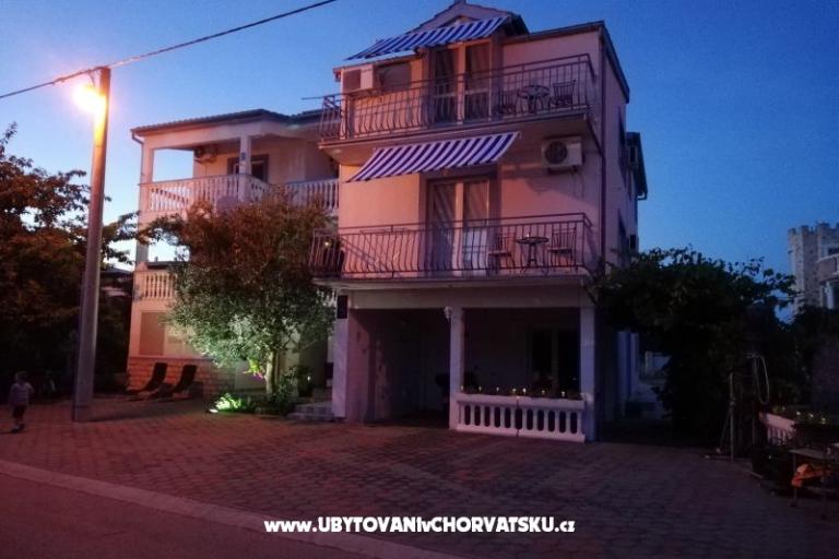 Apartmani Došen – foto 17
