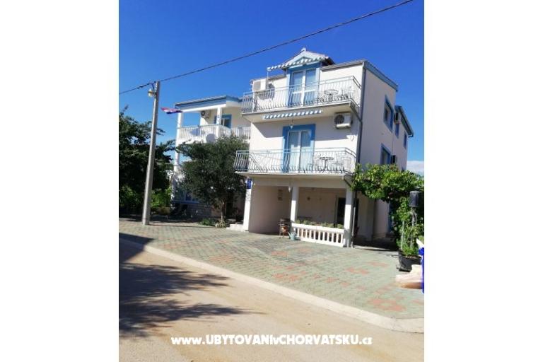 Apartmani Došen – foto 2