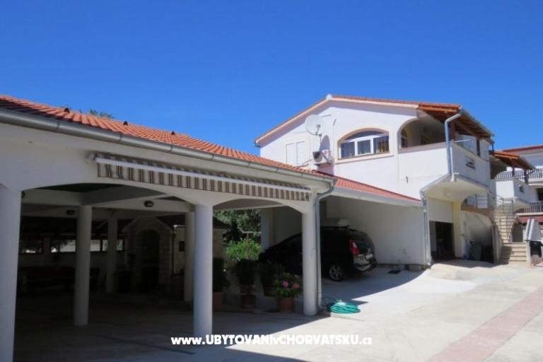 Apartmani Gloria – foto 2