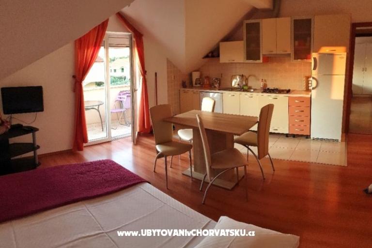 Apartmani Krajnović Biograd – foto 2