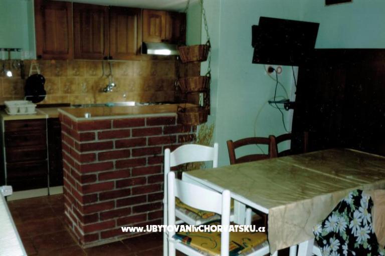 Apartmani Kvarantan i Karabatić  – foto 10