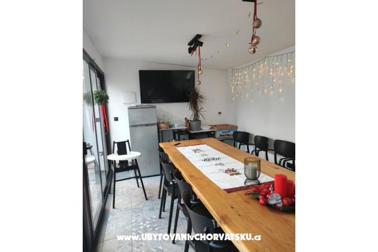 Apartmani Petrina 2 – foto 11