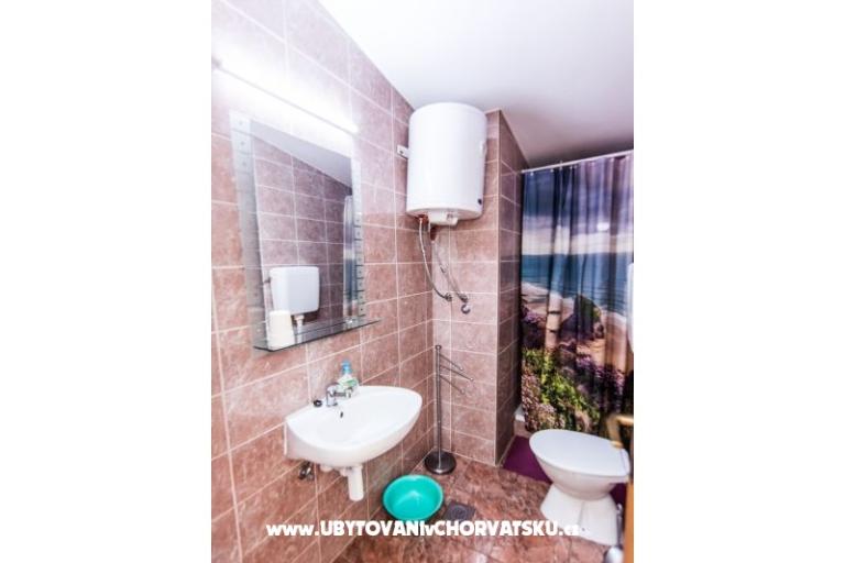 Apartman Anastazija i sobe RoLo uz  – foto 15