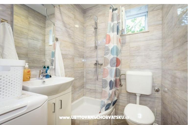 Apartman Dego with parking – foto 17