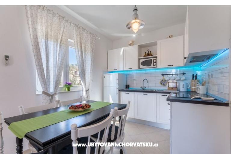 Apartman Toni Milna  – foto 9