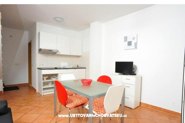Apartmani Bera, Julie i Edi – foto 14