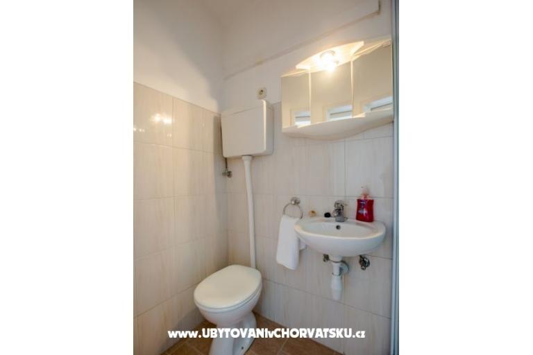 APARTMANI I SOBE,KUCA ZA ODMOR – foto 16