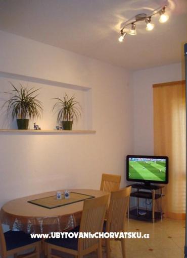 Apartmani Villa Niko Bol – foto 12