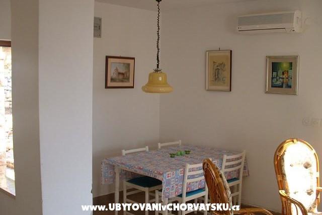 Apartmani Dvornik - Sutivan – foto 4