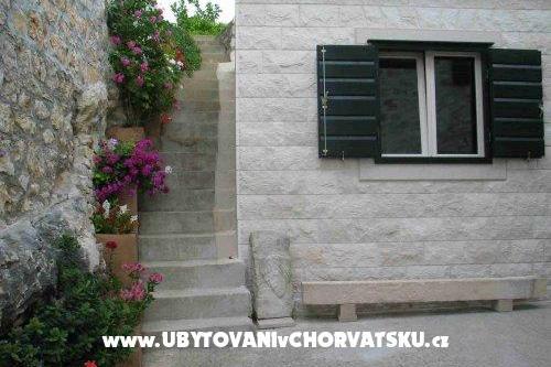 Apartmani Jadranka Postira – foto 2
