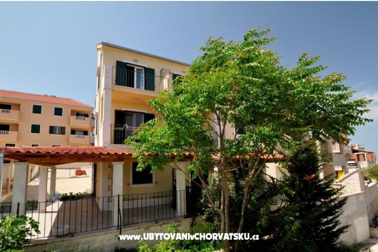 Apartmani Karlena – foto 3