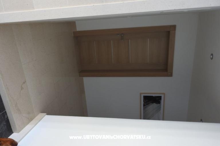 Luxury Apartmani sa bazenom – foto 11