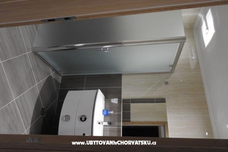 Luxury Apartmani sa bazenom – foto 9