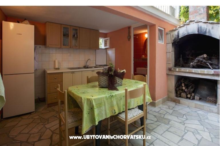 Kamena kuća Nono Ivo 4* – foto 14