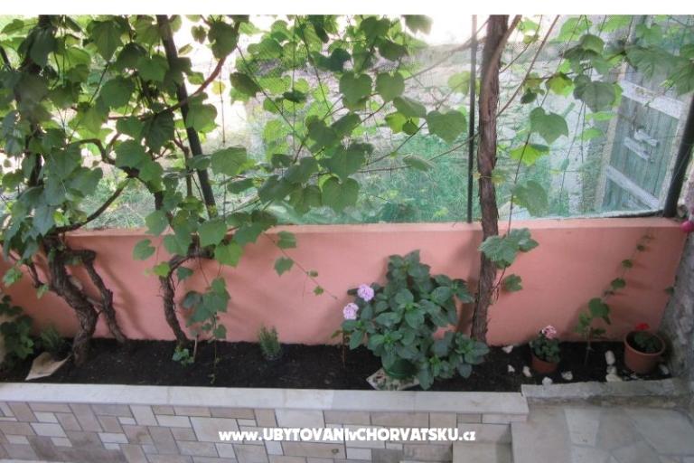 Kamena kuća Nono Ivo 4* – foto 16