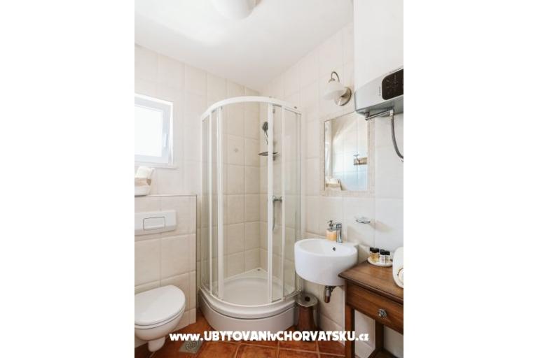 Sutivan Best Apartmani – foto 17