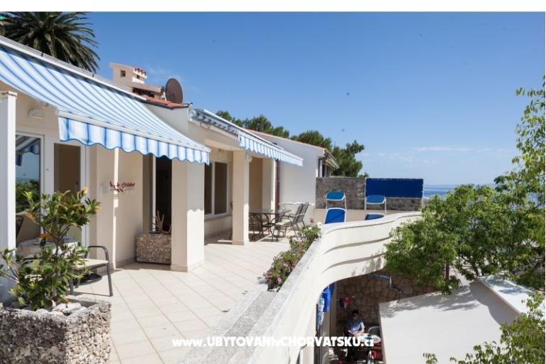 Beachfront Brela Apartmani – foto 2