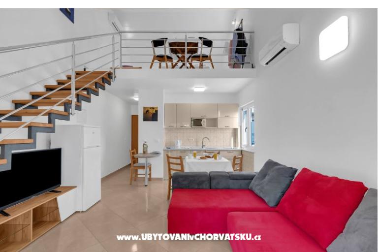 Pine Canopy Studios and Apartmani – foto 19