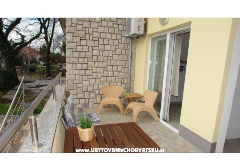 Adela Apartmani – foto 2