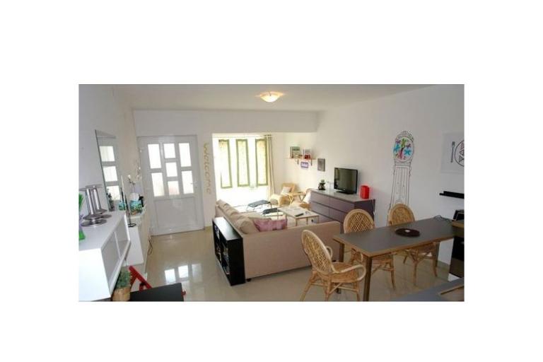 Adela Apartmani – foto 8