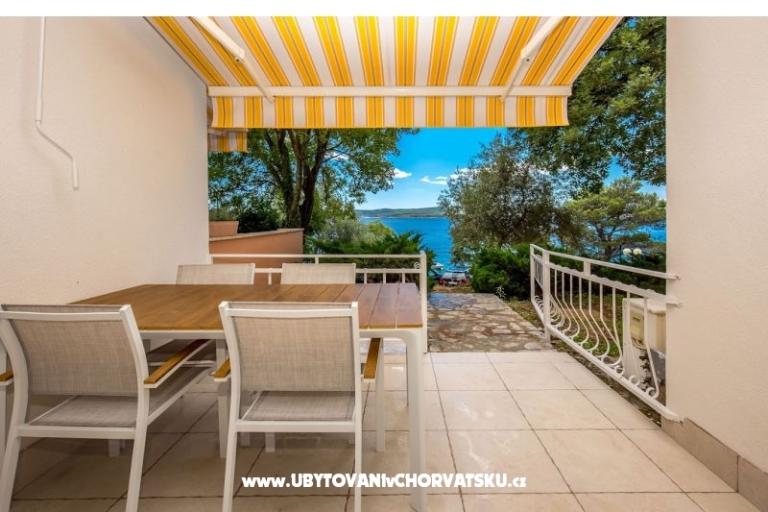 Apartmani Ana, Marta, Bruno – foto 4